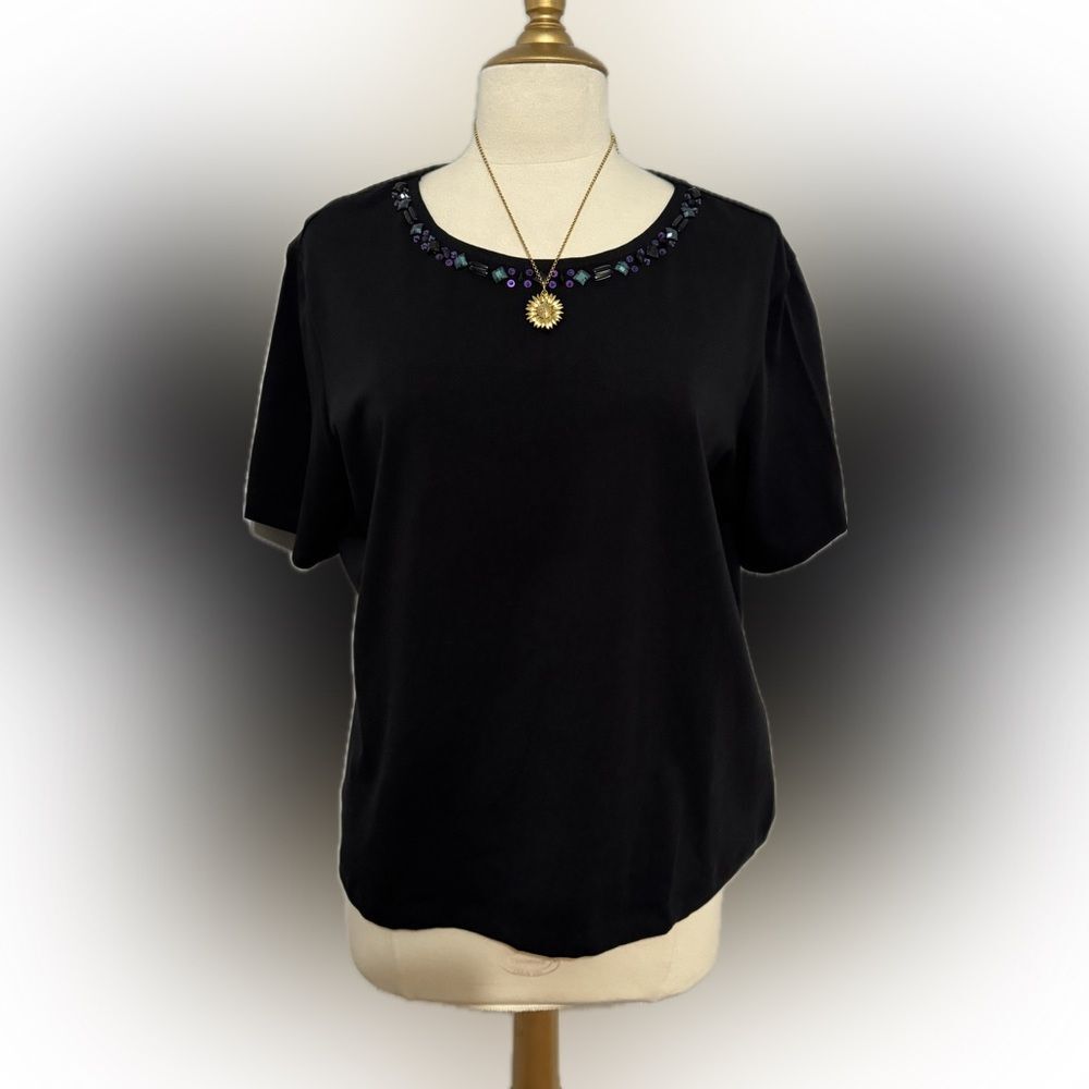 Black-jeweled City Girl top!